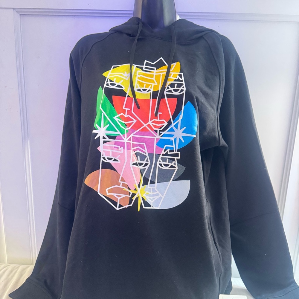 Lululemon Athletica Black Graphic Sweatshirt